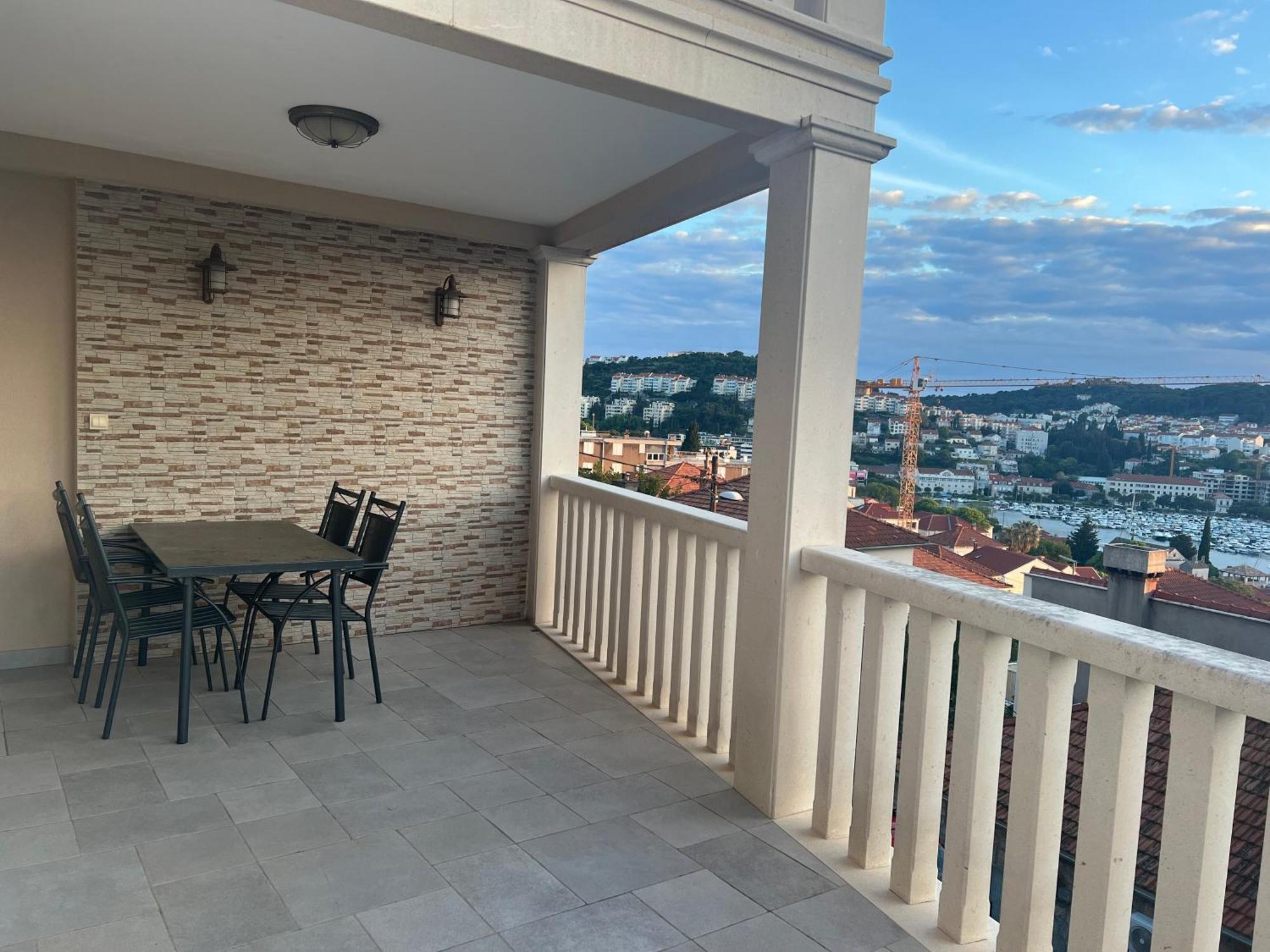 Apartment Violeta 1 With Private Terrace Dubrovnik Exteriör bild