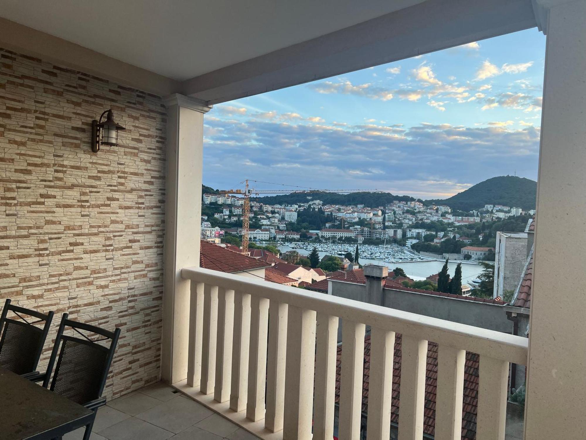 Apartment Violeta 1 With Private Terrace Dubrovnik Exteriör bild
