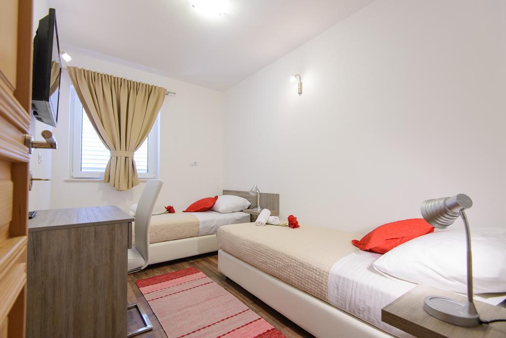 Apartment Violeta 1 With Private Terrace Dubrovnik Rum bild