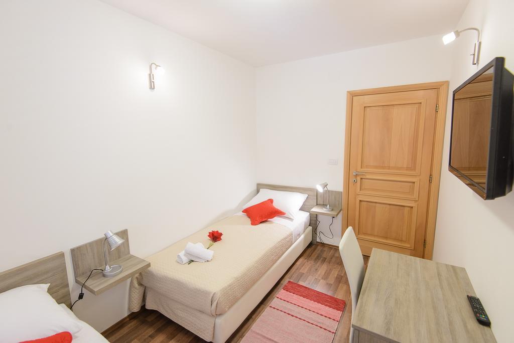Apartment Violeta 1 With Private Terrace Dubrovnik Rum bild
